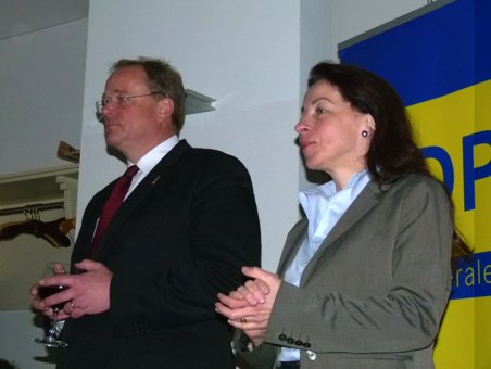 Bundesminister Dirk Niebel und FDP-Landtagskandidatin Dr. Annette Trabold
